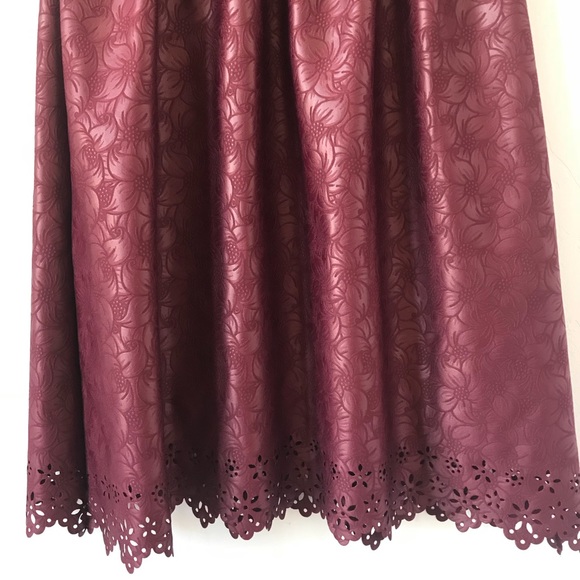 Papermoon Burgundy Atta Knit Lasercut Dress Large - Picture 3 of 8